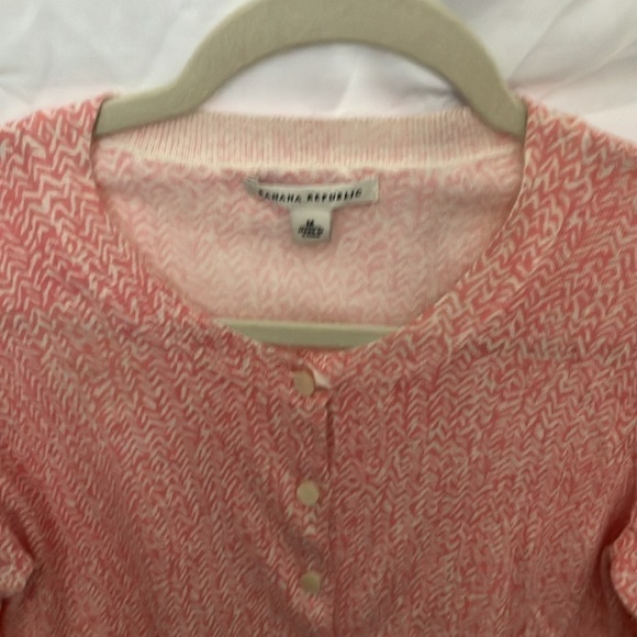 Banana Republic: Pink/Cream cardigan sweater- abstract pattern- lightweight- M - Picture 9 of 16